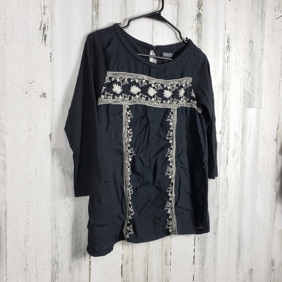 Lucky brand cute black top size small - Picture 2 of 12
